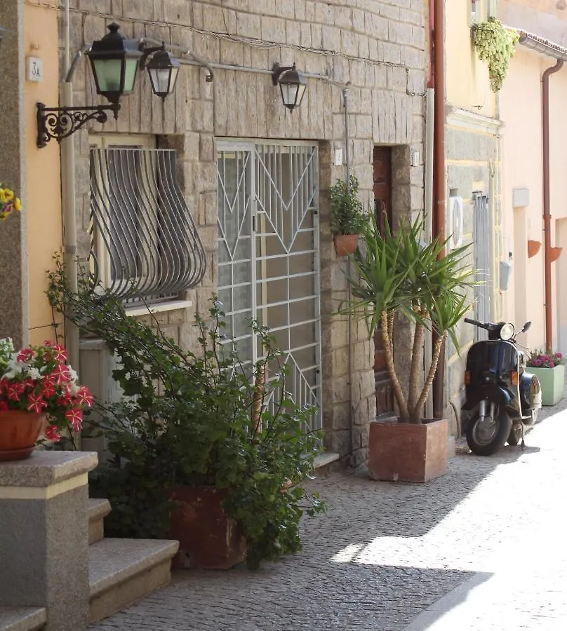 Back To The Past Apartment Olbia